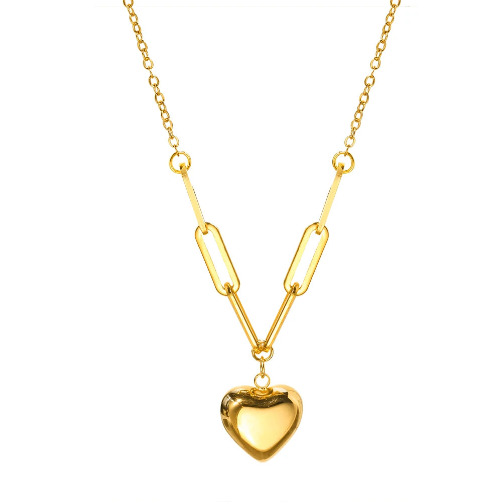 Stainless Steel Necklaces Vintage Elegant Heart Pendant Fashion Light Luxury Metal Necklace